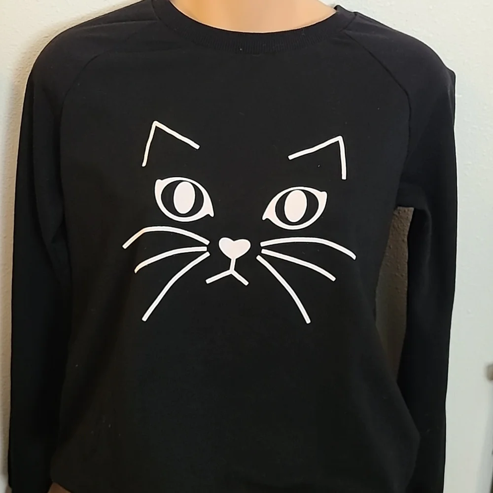 Black Cat sweatshirt xs - Picture 2 of 6